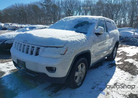 2011 Jeep Grand Cherokee Laredo from USA, damaged, VIN 1J4RR4GG7BC617575